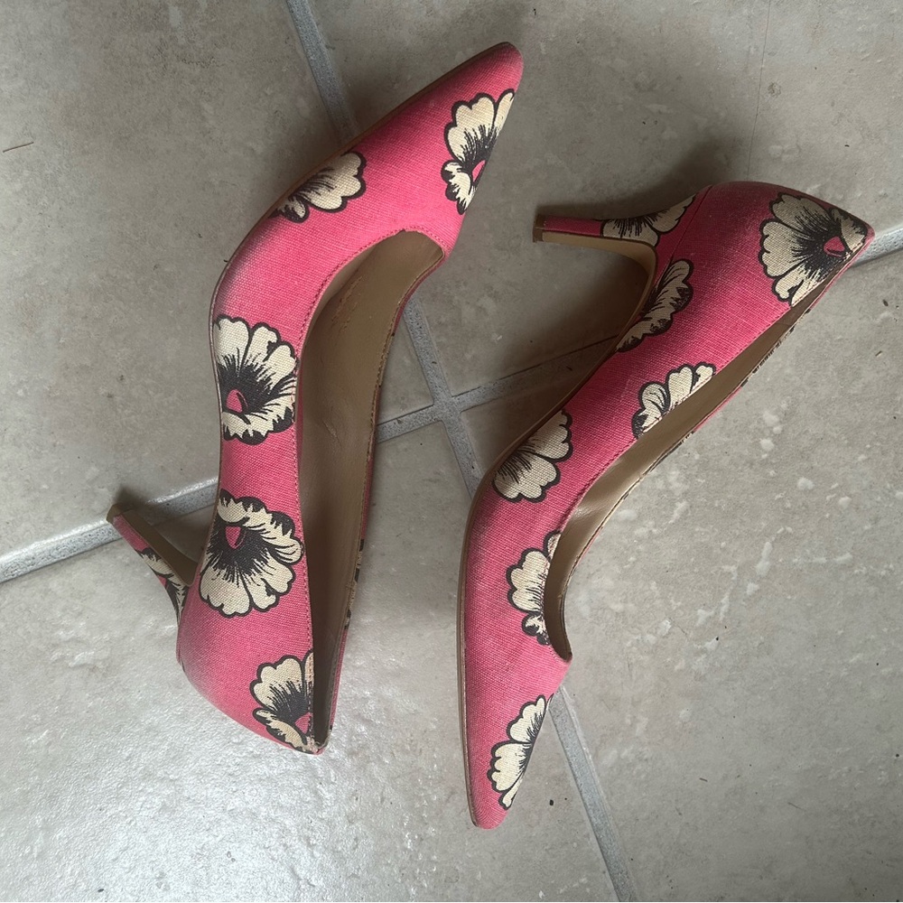 Ann Taylor heels